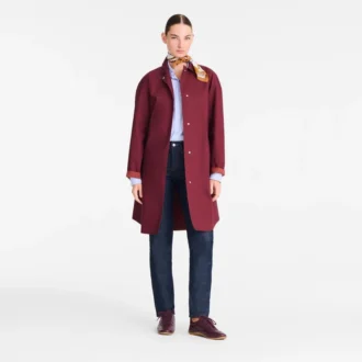 Burgunderrot – Wasserabweisender Trenchcoat aus technischem Canvas