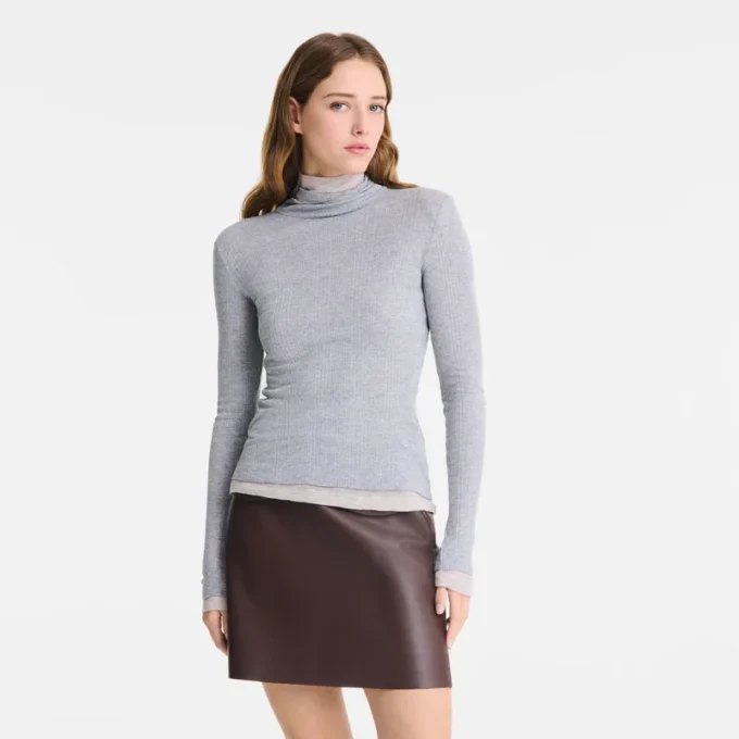 Dünner Rollkragenpullover Dünner Rollkragenpullover