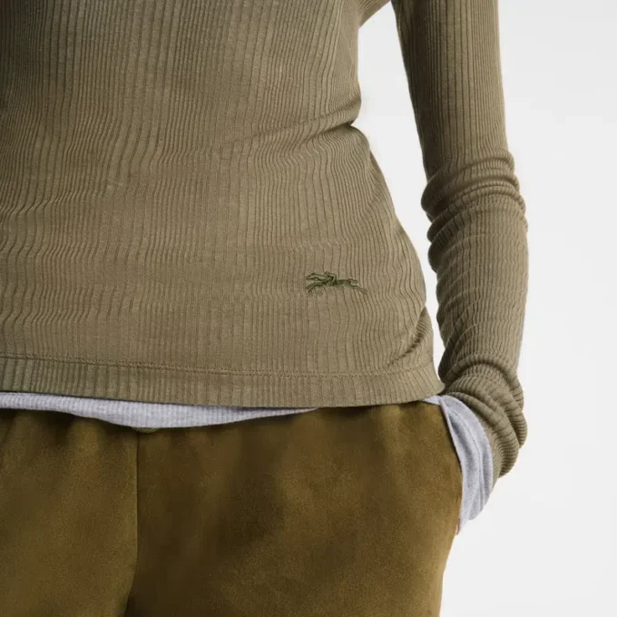Dünner Rollkragenpullover Dünner Rollkragenpullover