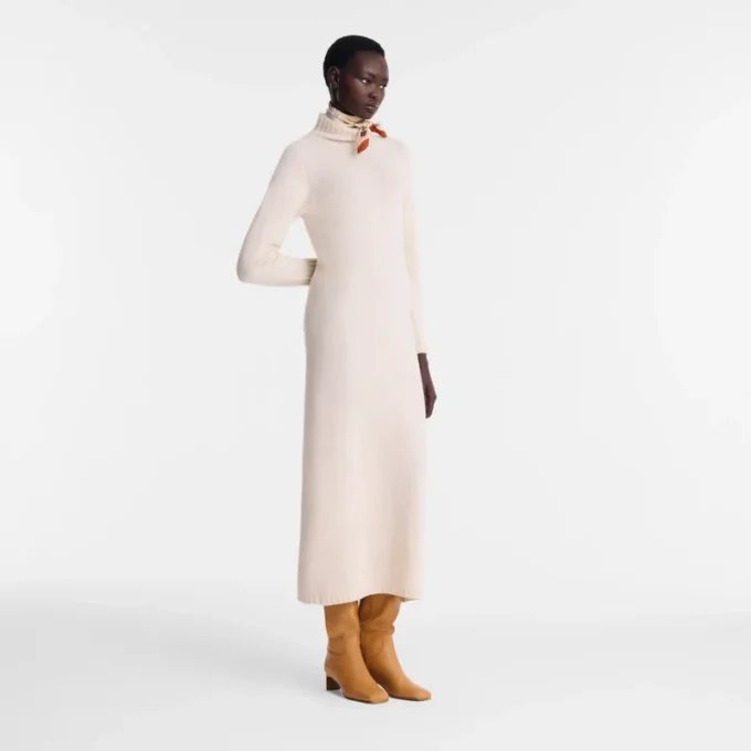 Ecru – Langes Strickkleid Ecru – Langes Strickkleid