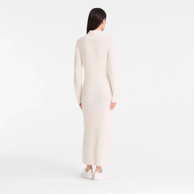 Elfenbein – Langes Strickkleid Elfenbein – Langes Strickkleid