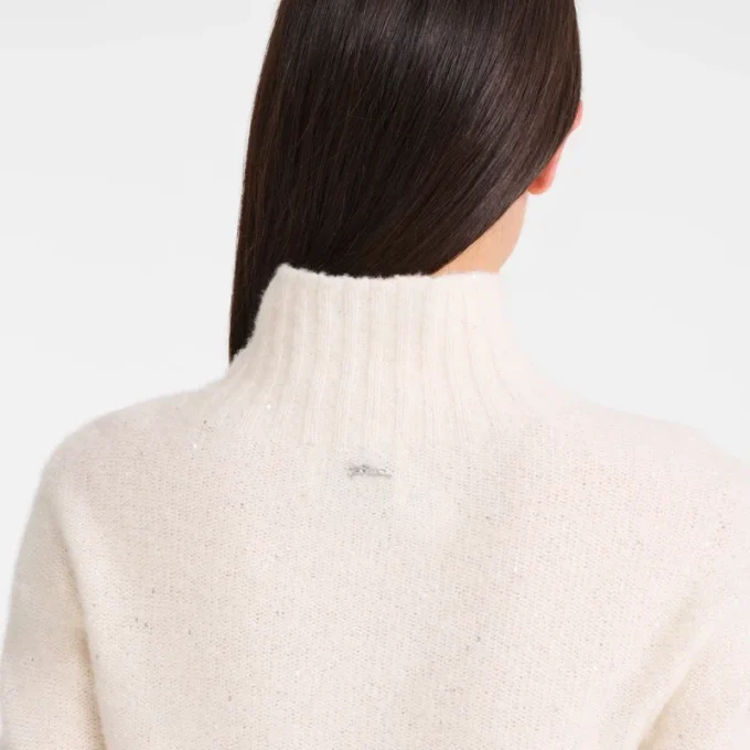 Elfenbein – Strickpullover mit hohem Kragen Elfenbein – Strickpullover mit hohem Kragen