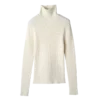 Eng anliegender Pullover mit hohem Kragen Eng anliegender Pullover mit hohem Kragen
