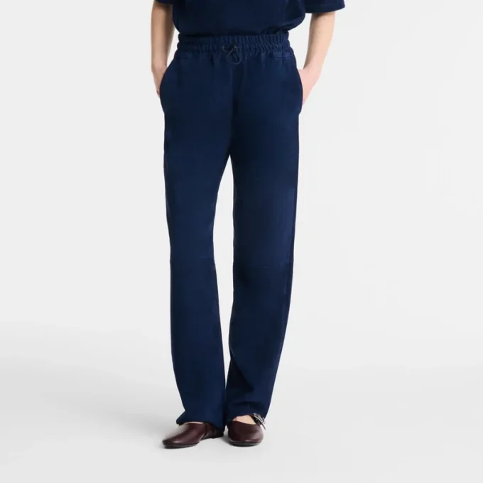 Gerade geschnittene Lederhose
