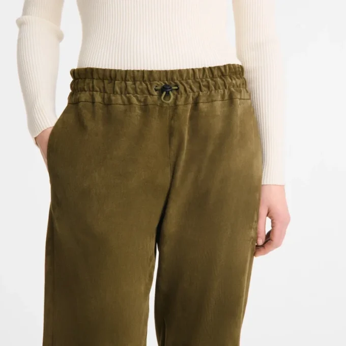 Gerade geschnittene Lederhose
