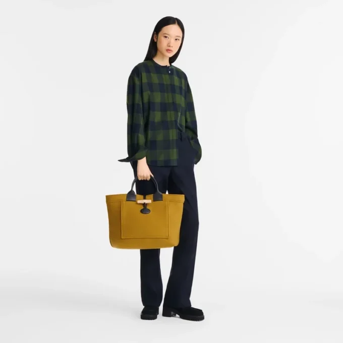 Le Roseau L Tote Bag