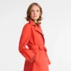 Rot – Wasserabweisender Trenchcoat aus technischem Canvas