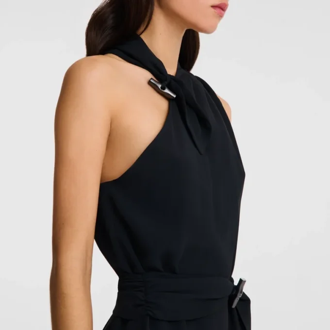 Schwarz – Fließendes Kreppkleid Schwarz – Fließendes Kreppkleid