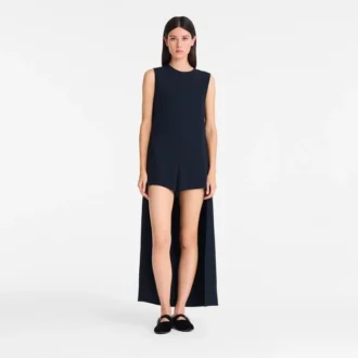 Schwarz – Playsuit aus Krepp