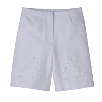 Weiß – Bermudashorts aus besticktem Gabardine